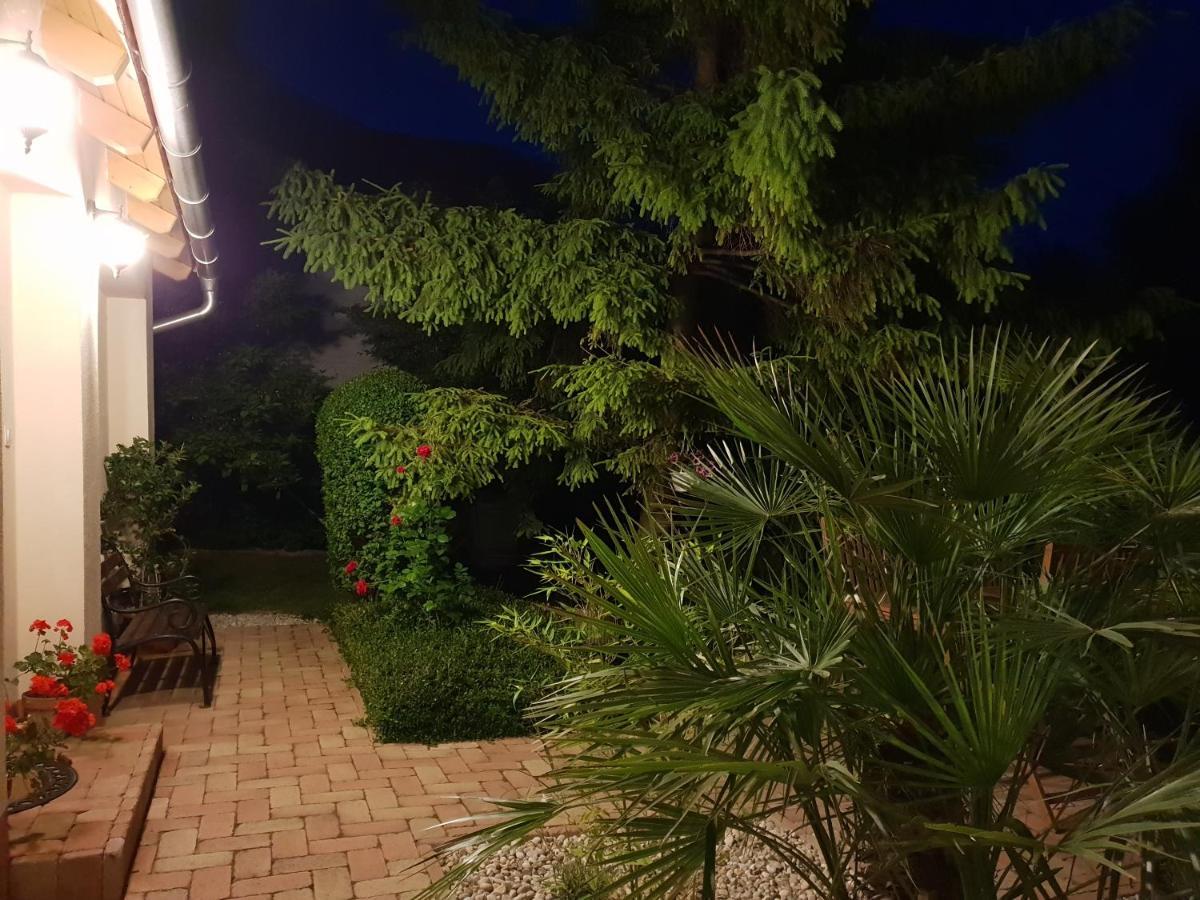 Fuered Deluxe Garden Apartment Balatonfüred Exterior foto